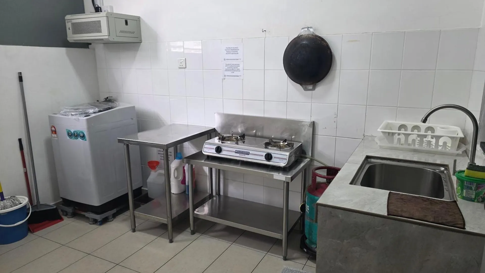 Holiday home Rooma With Private Pool In Kelebang Kelebang Besar