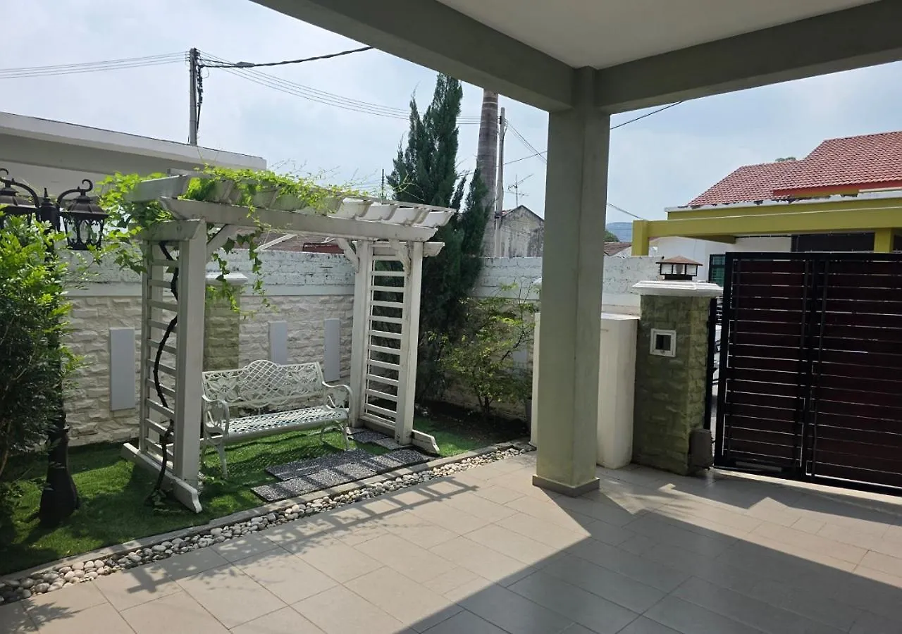 Rooma With Private Pool In Kelebang Kelebang Besar