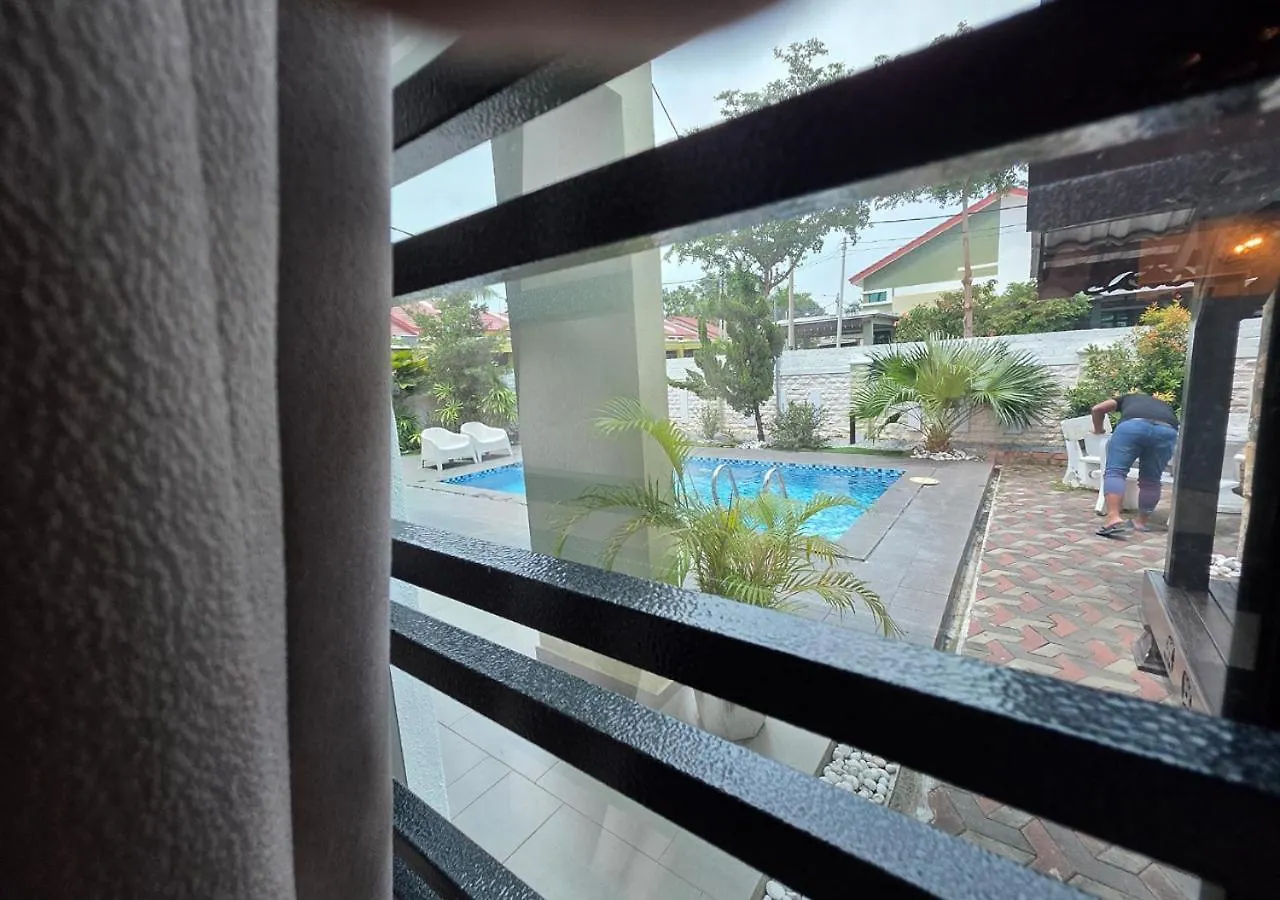 Rooma With Private Pool In Kelebang Kelebang Besar Malaysia